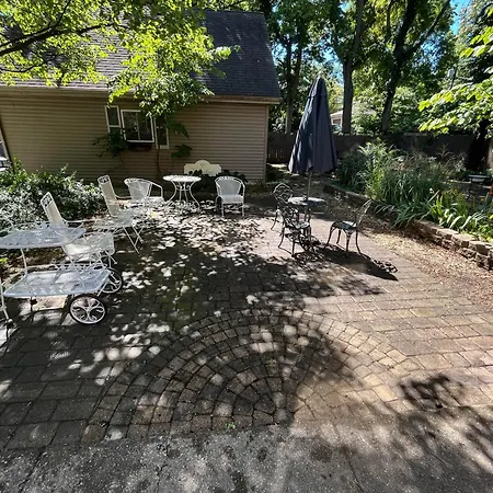 Innisfree Bed & Breakfast-3